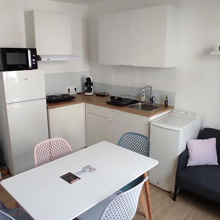 Appartement Cosy Plein Centre Conches-en-Ouche Bagian luar foto